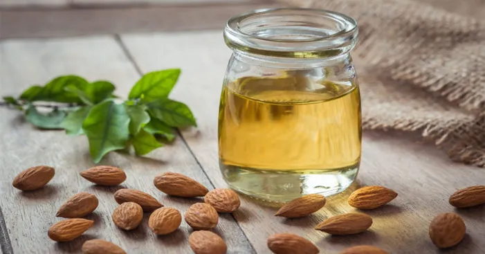 hair-benefits-of-sweet-almond-oil
