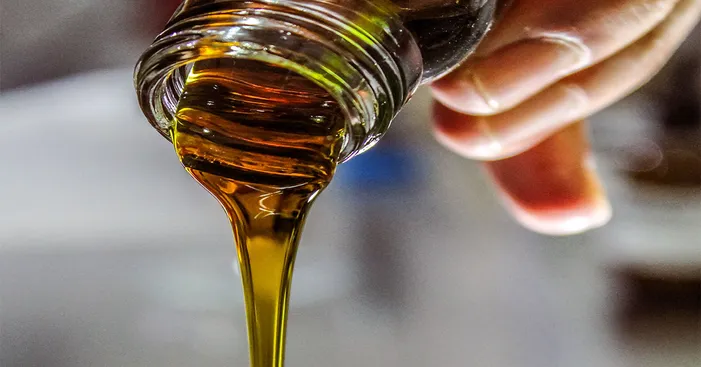 storing-cold-pressed-olive-oil
