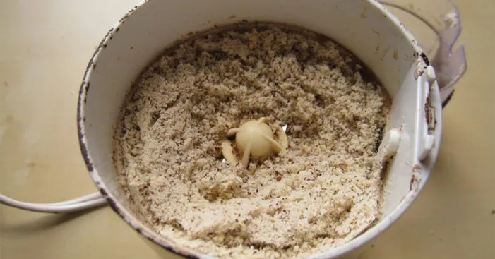 storing-pecan-flour