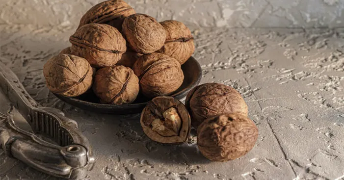 walnut-carbs